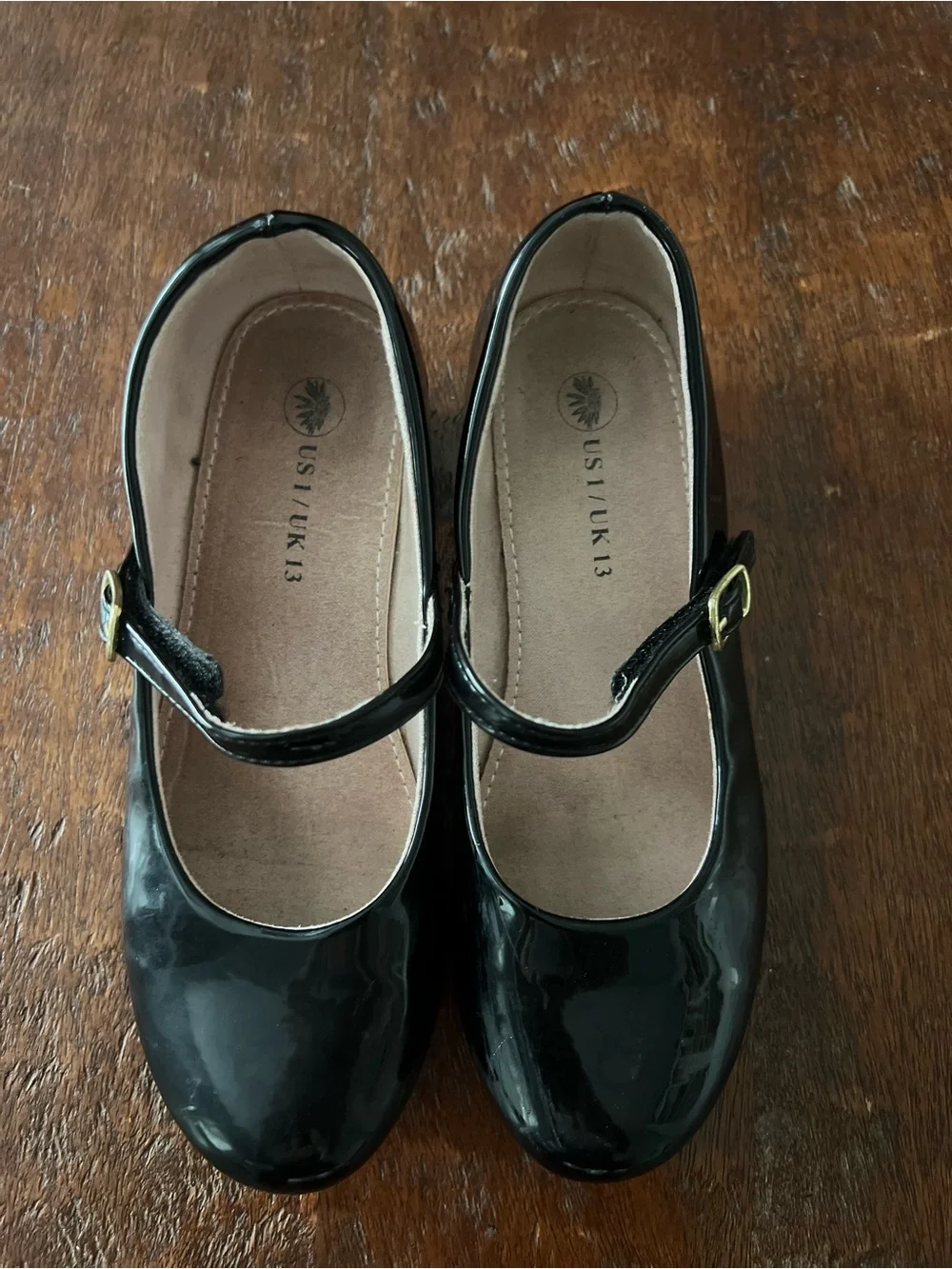 Girls' Black Patent Mary Jane Dress Shoes size 1